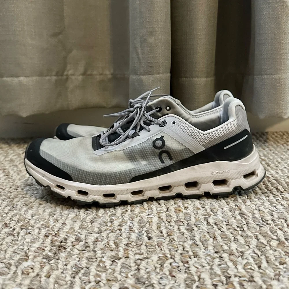 On Running Men’s Cloudvista Trail Running Sneakers Shoes